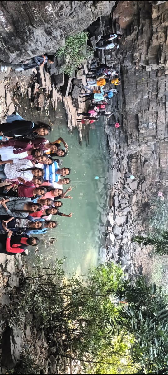 Govt. G. N. A. P.G. College, Bhatapara | Govt. College Bhatapara-शैक्षणिक भ्रमण गिरौदपुरी एवं सिद्धखोल भूगोल विभाग